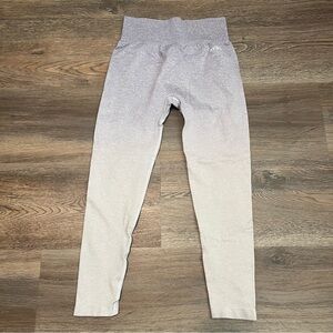 AYBL Virtue Seamless Ombre Leggings in a light purple-to-white color gradient